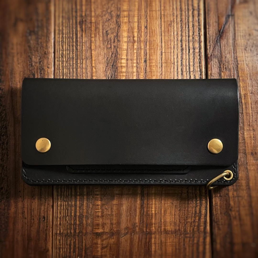 ロングトラッカーウォレット CRUST ブラック 真鍮 無骨