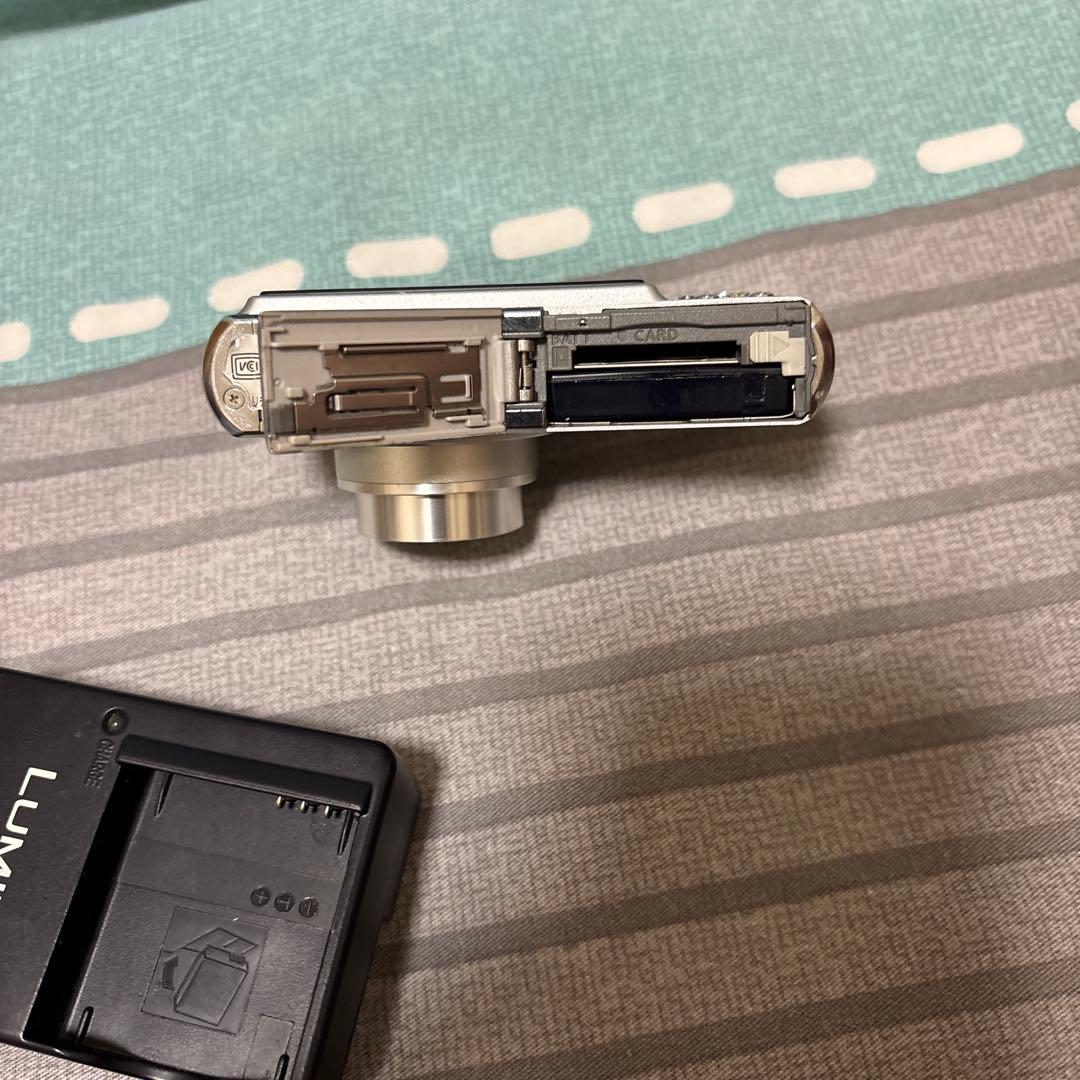 Panasonic パナソニック DMC-FX33 コンパクトデジタルカメラ