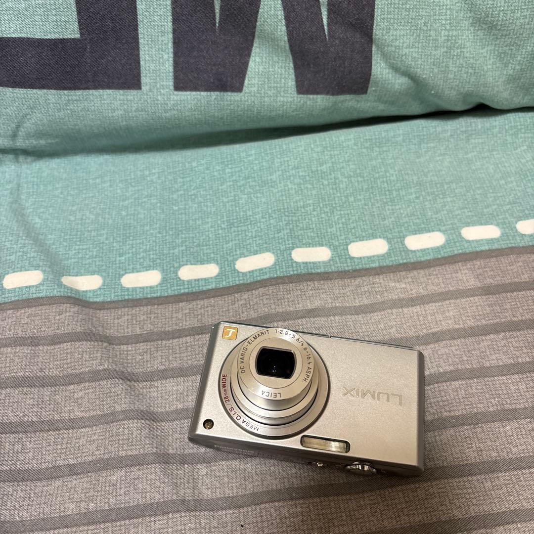 Panasonic パナソニック DMC-FX33 コンパクトデジタルカメラ