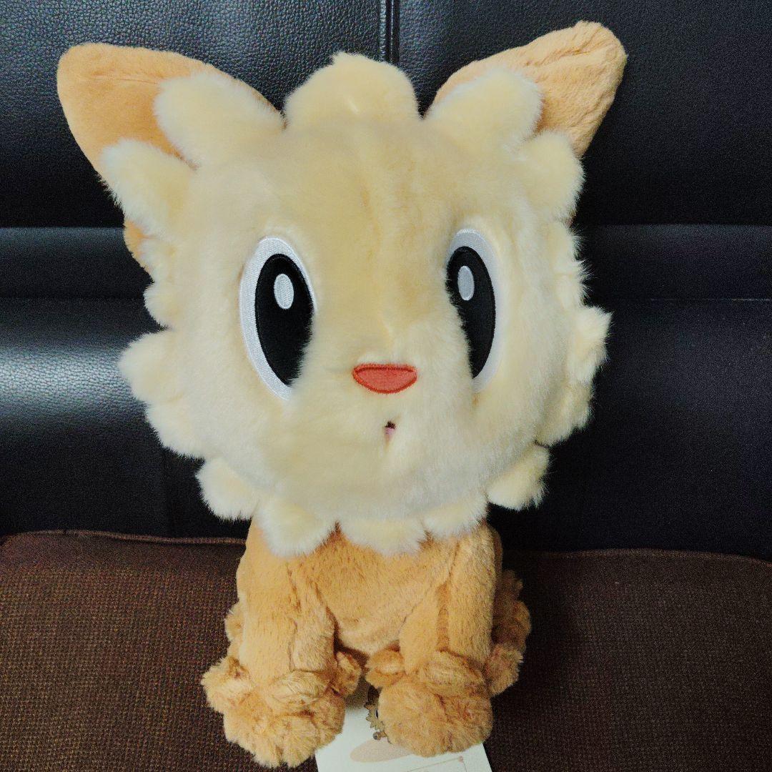 ポケモン★♥ヨーテリー♥★おすわり ぬいぐるみ★ポケセンセンター