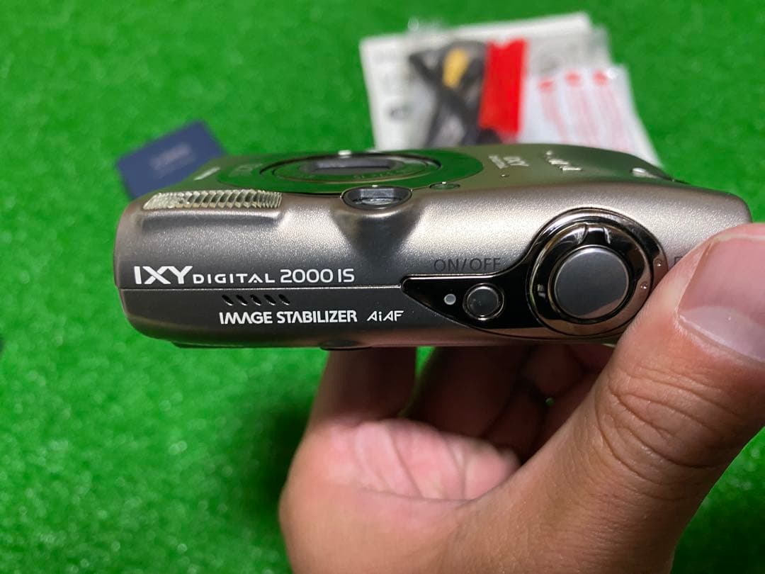 デジタルカメラ IXY DIGITAL 2000 IS