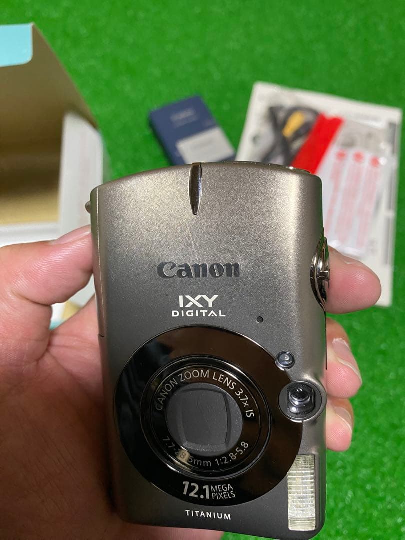デジタルカメラ IXY DIGITAL 2000 IS