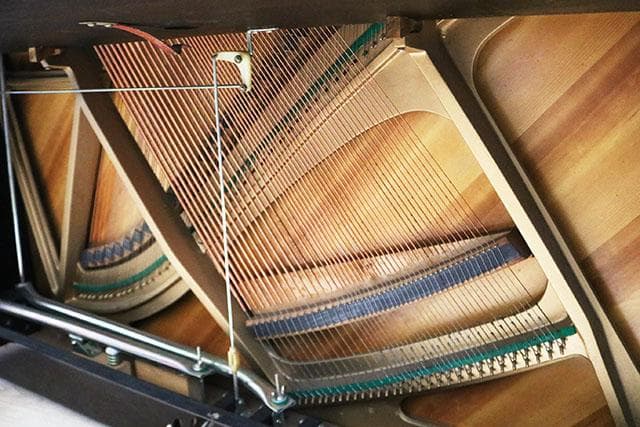 アップライトピアノ【ベックラー AH-28】販売