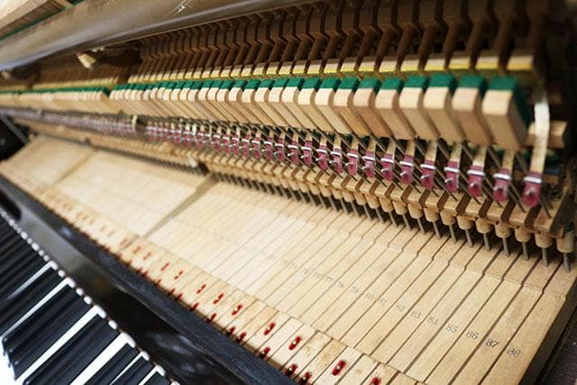 アップライトピアノ【ベックラー AH-28】販売