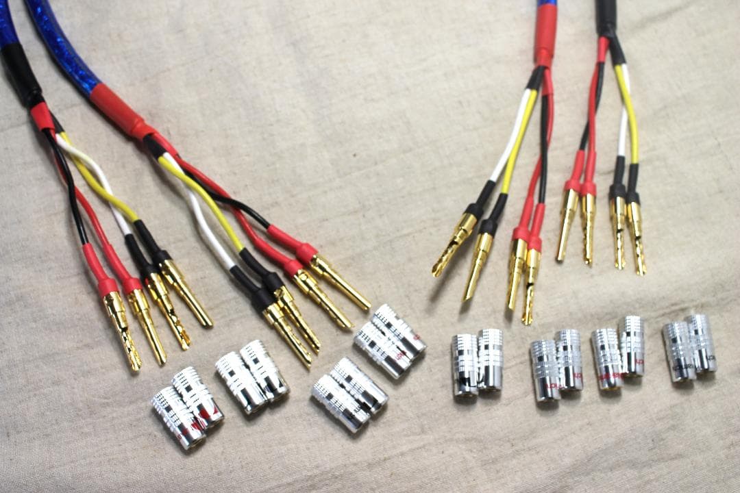 5500αゾノトーン ZONOTONE1.3m2本　4出力4入力用です。