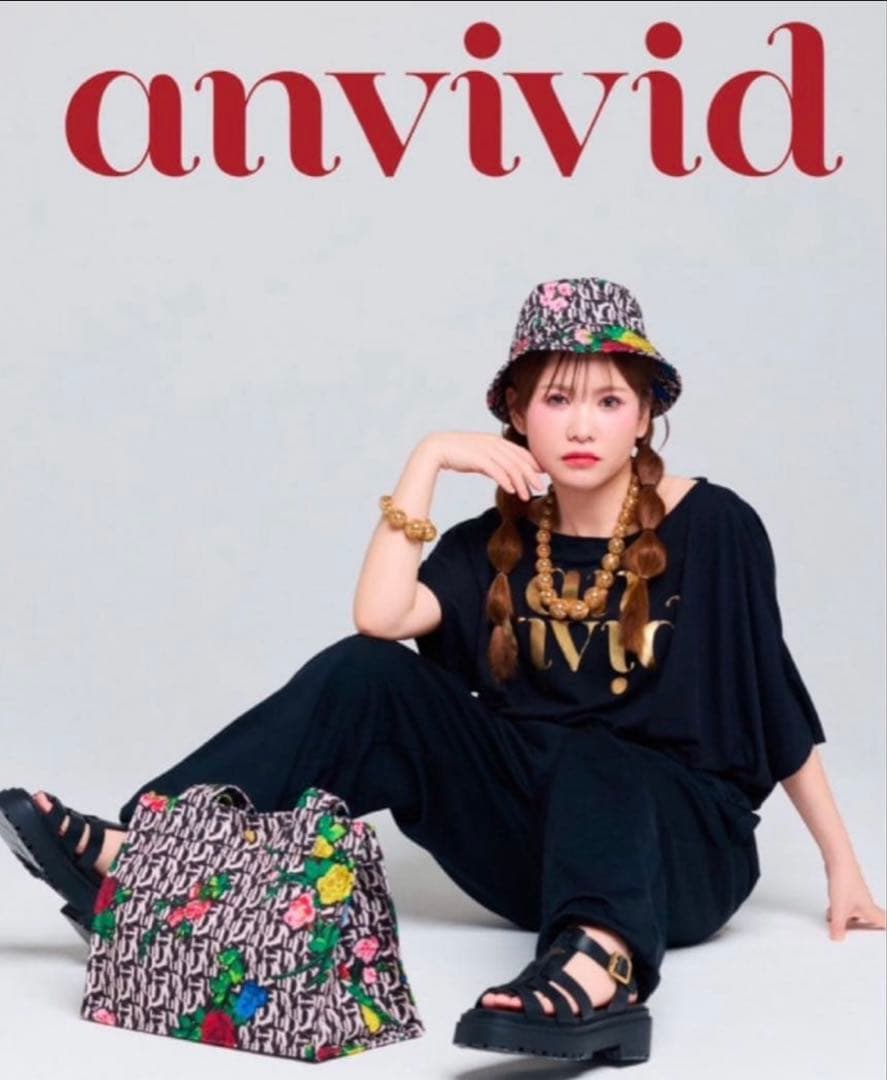 happyちゃん anvividトートバッグ