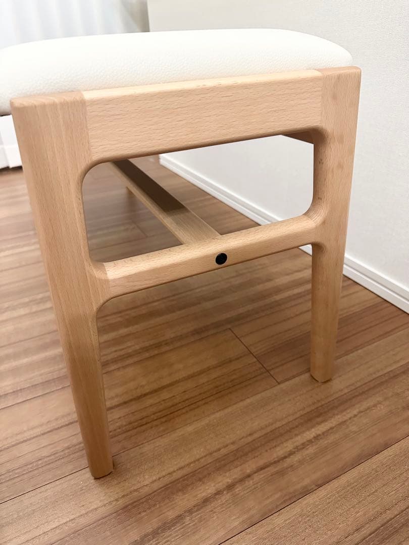 ［ほぼ新品］カリモク60 ベンチ　スタンダードアイボリー×ピュアビーチ　送料込み