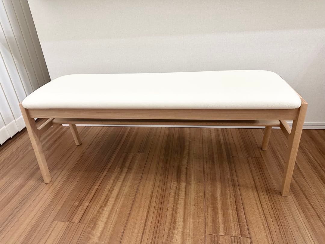 ［ほぼ新品］カリモク60 ベンチ　スタンダードアイボリー×ピュアビーチ　送料込み