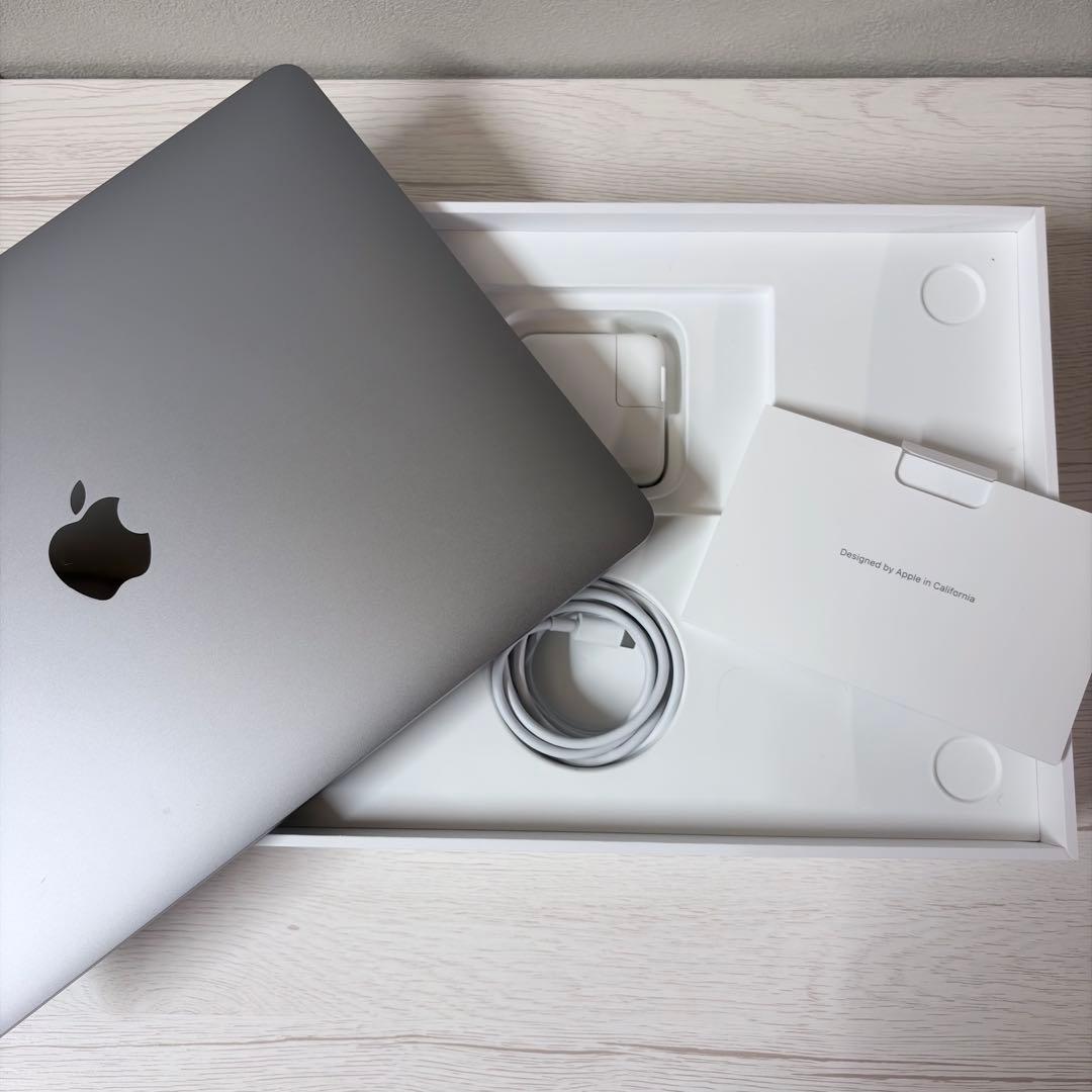 【美品】MacBook Air (M1,2020) 8GB 512GB