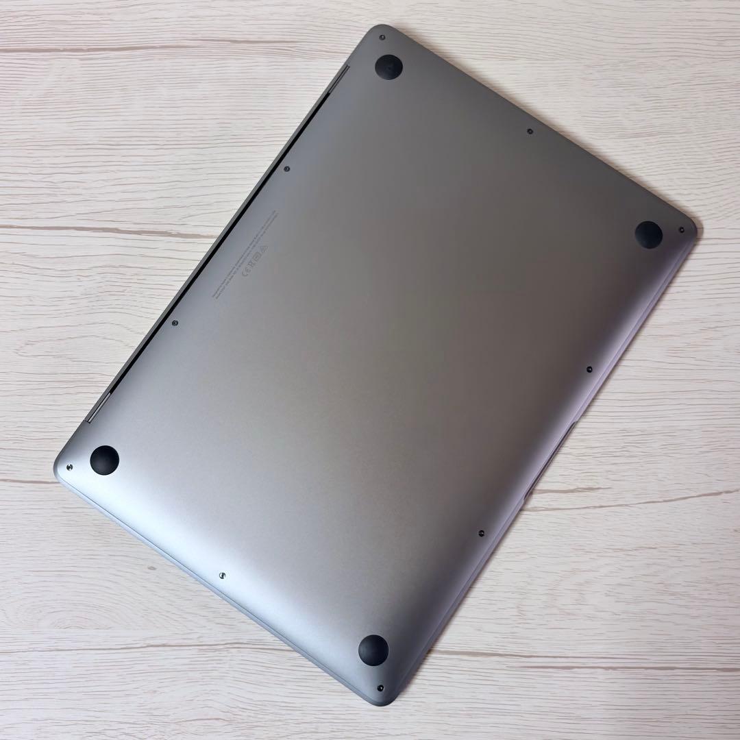 【美品】MacBook Air (M1,2020) 8GB 512GB