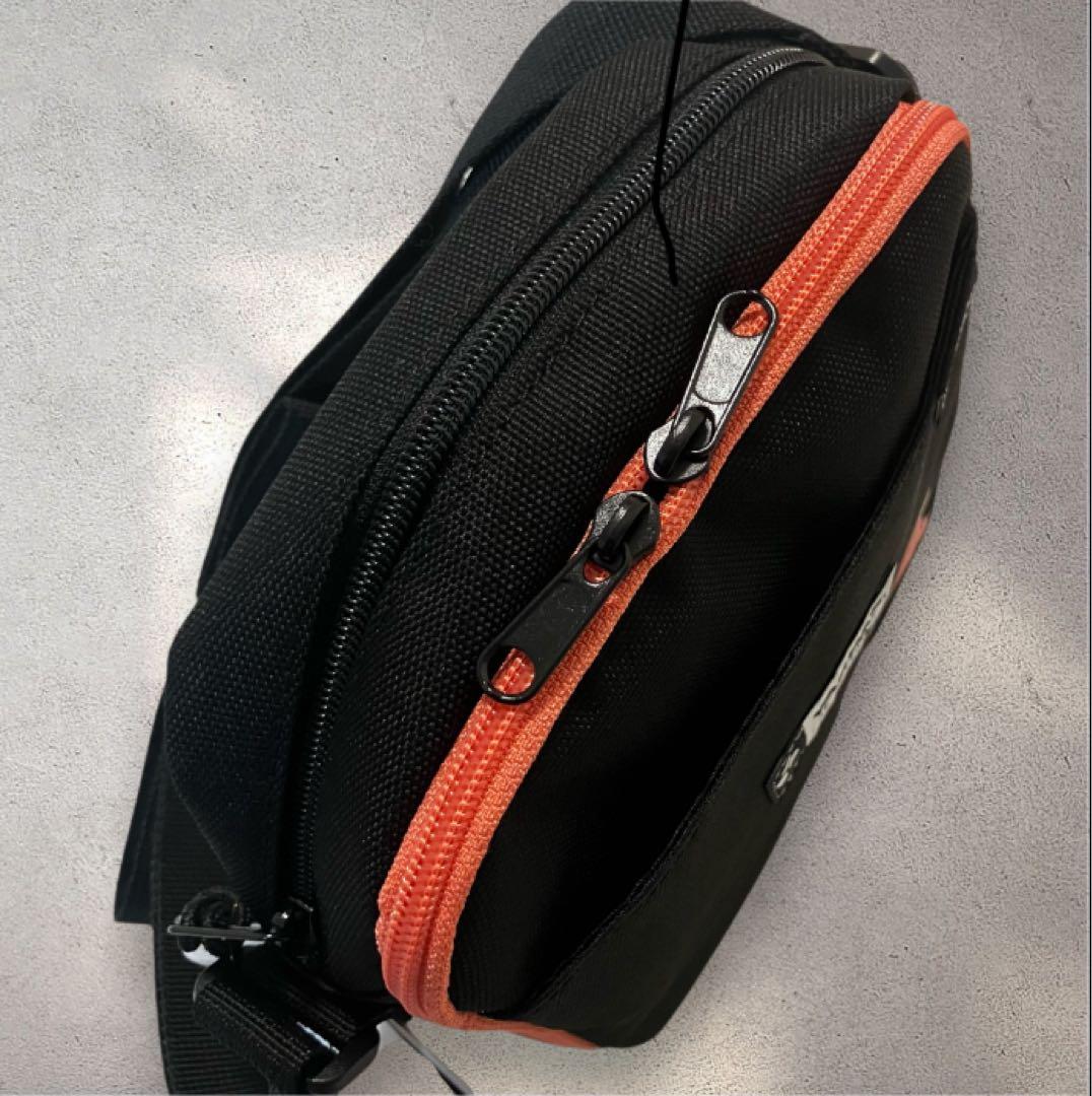 ポケモン　ヤドン　ショルダーバッグ　スクエア　YAKPAK pokemon