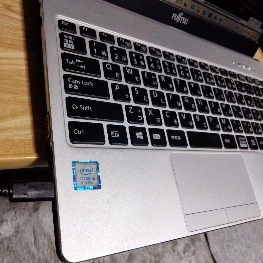 富士通 S938/S (8世代i5/12GB/256GB/Win11pro)