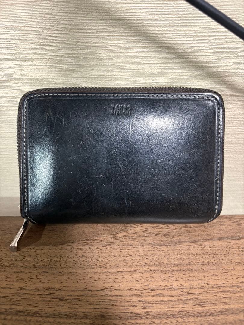 TAKEO KIKUCHI マルゴ セミ長財布 カード段9 カラー:クロ