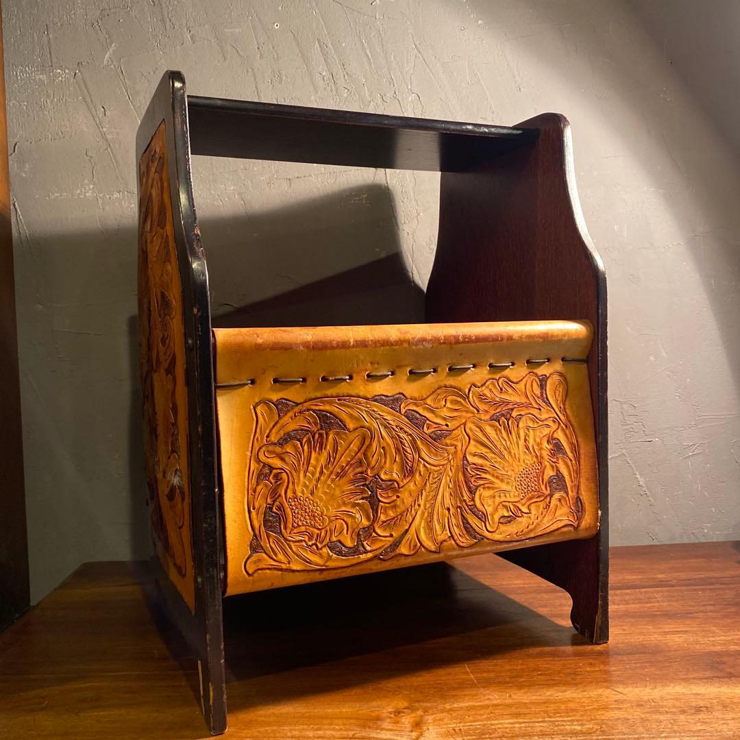 ヴィンテージ 型押し カービングレザー マガジンラック インテリア