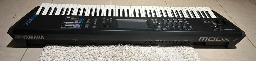 鍵盤楽器 YAMAHA MODX7