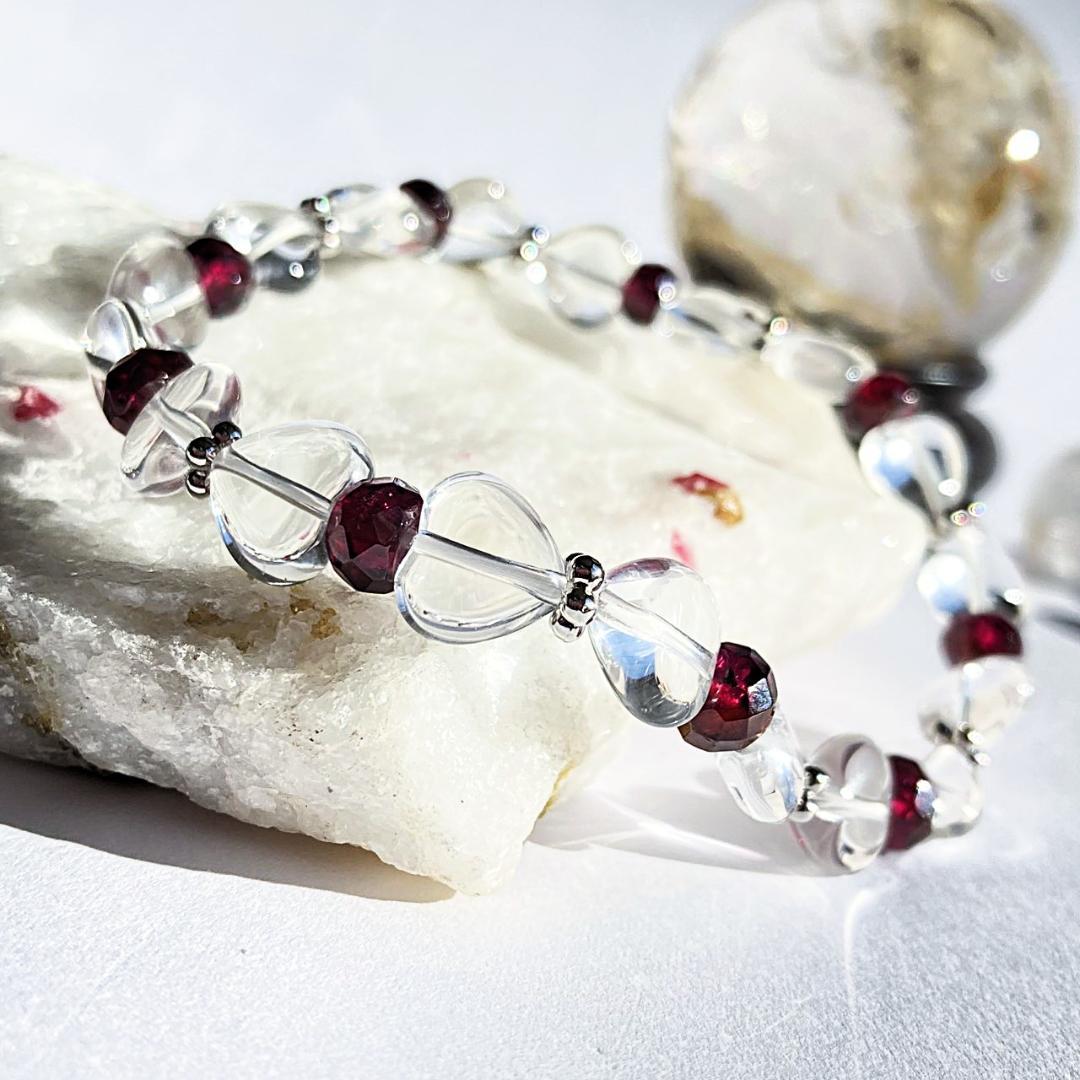 【リボンがラブリー】水晶 ガーネット 天然石ブレスレット