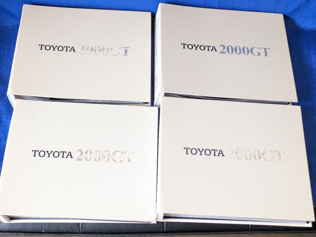 【美品】デアゴスティーニ 1/10 週刊トヨタ 2000GT ホワイト 完成品