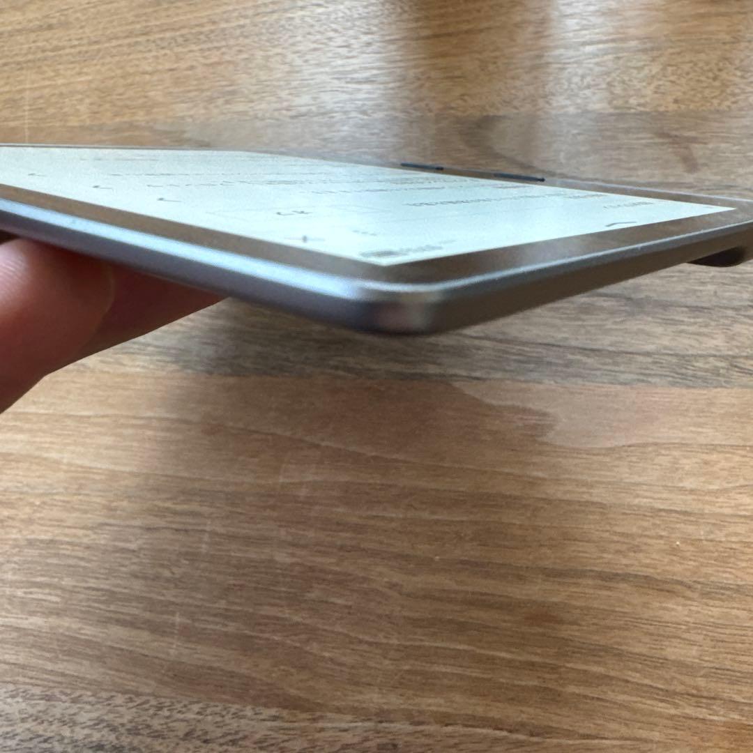 Kindle Oasis 第10世代 32GB WIFI 広告なし　美品