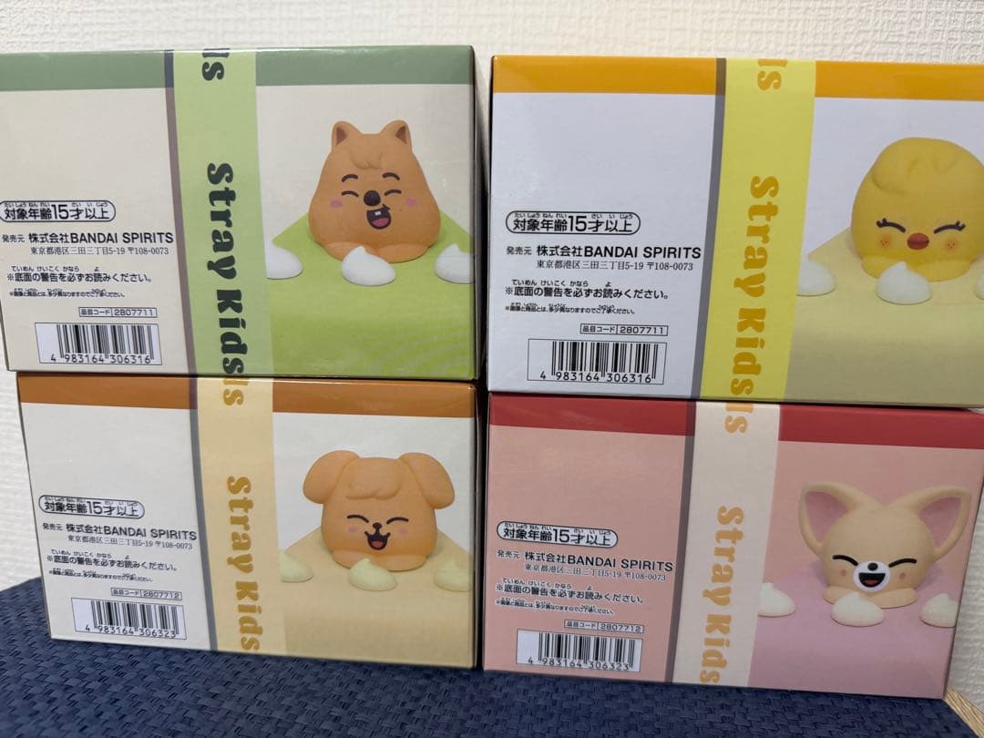 Stray Kids バースデーケーキフィギュア vol.3-4. 4個セット