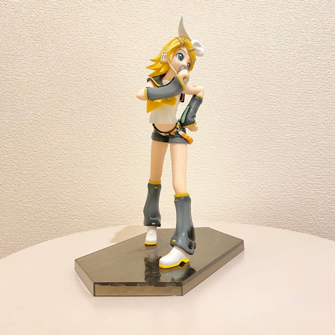 鏡音リン 1/8スケールフィギュア グッドスマイルカンパニー　箱無し