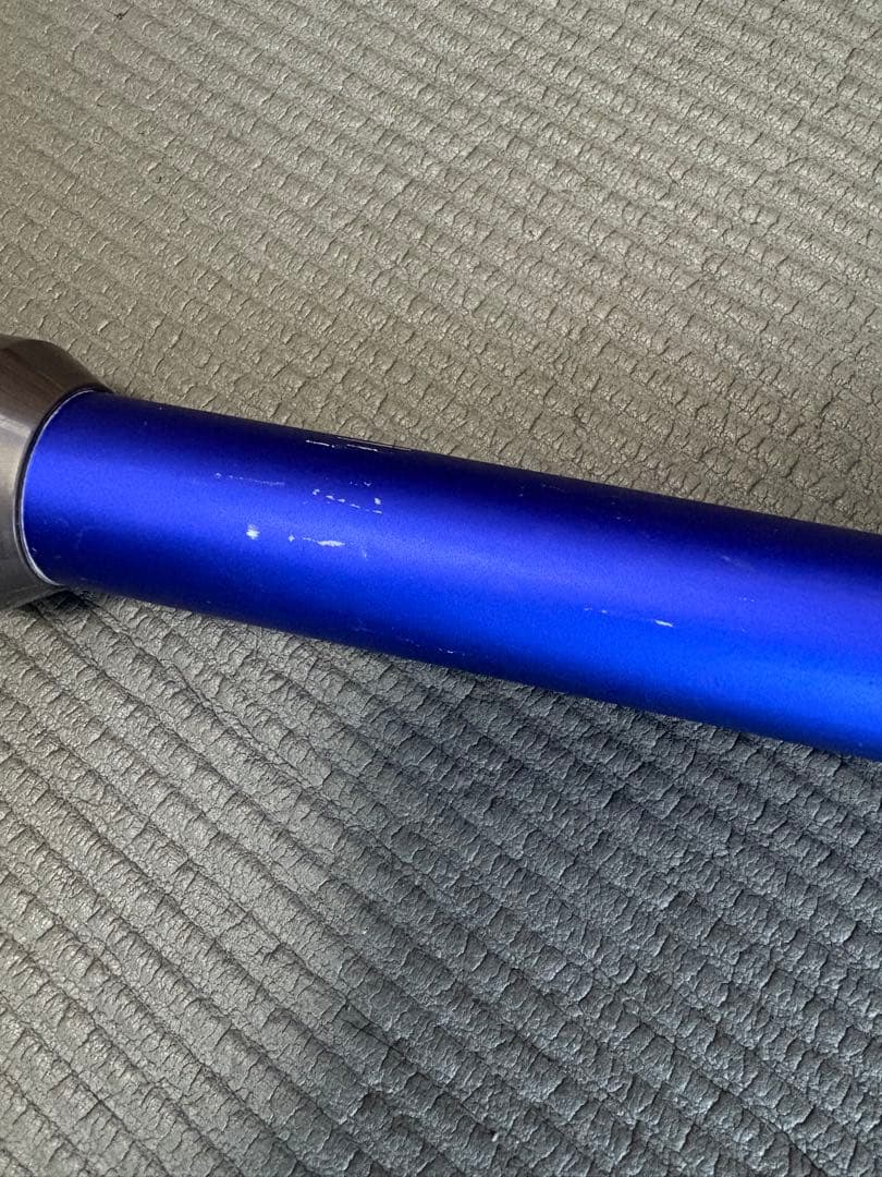 Dyson sv12スティッククリーナー ☆コードレス掃除機☆年末掃除に
