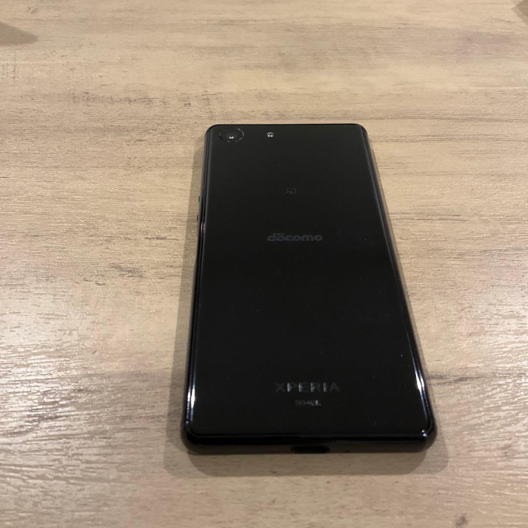 Xperia docomo ブラック　so-02l