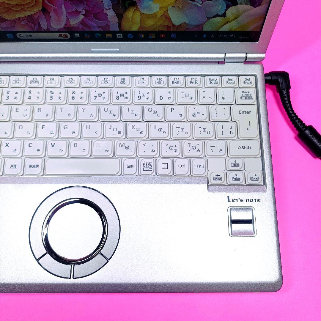 小型軽量✨SSD256✨8GB✨i5✨オフィス✨カメラ付きレッツノートパソコン