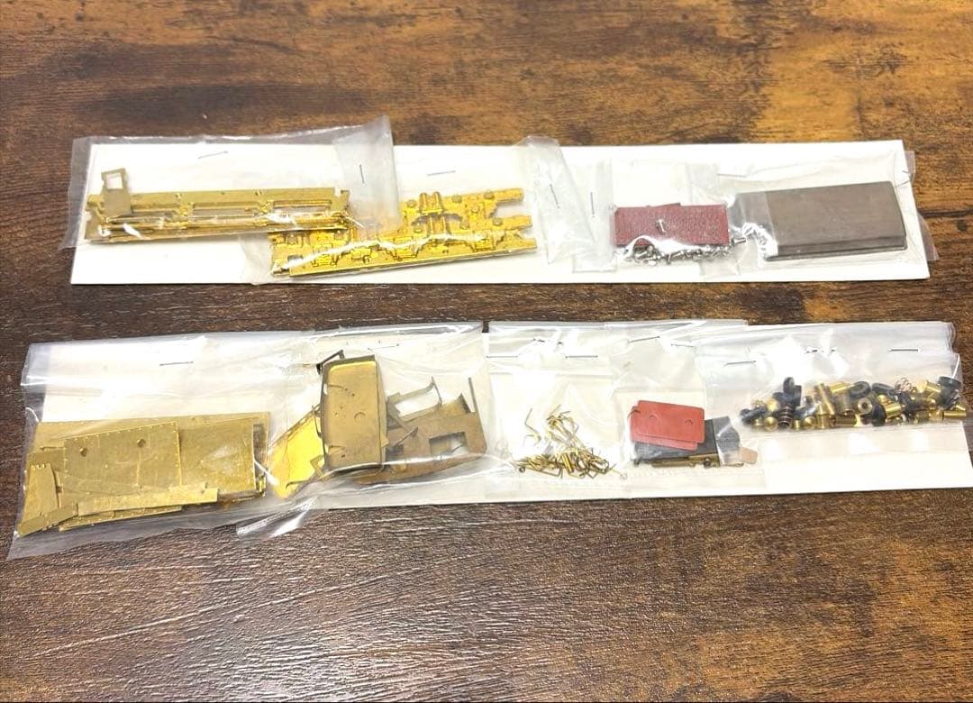 奄美屋／形式EF62二次タイプ 真鍮キット(取説無し)