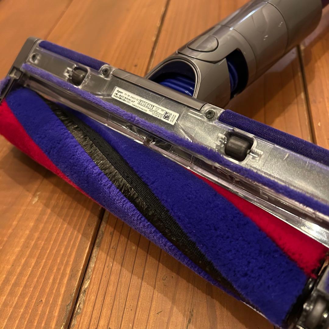 【美品】dyson digital slim fluffyクリーニング済み