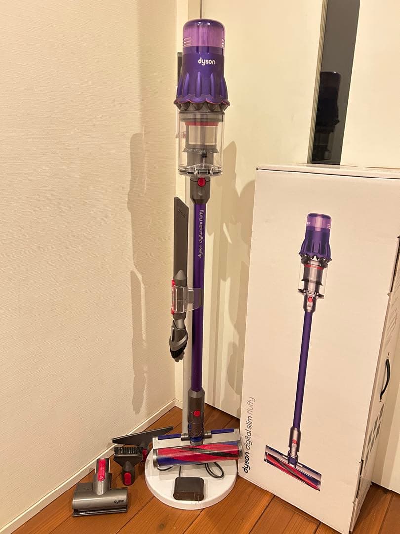 【美品】dyson digital slim fluffyクリーニング済み
