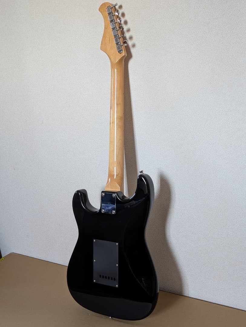 レア Bacchus BST-350M 生産終了モデル Stratocaster