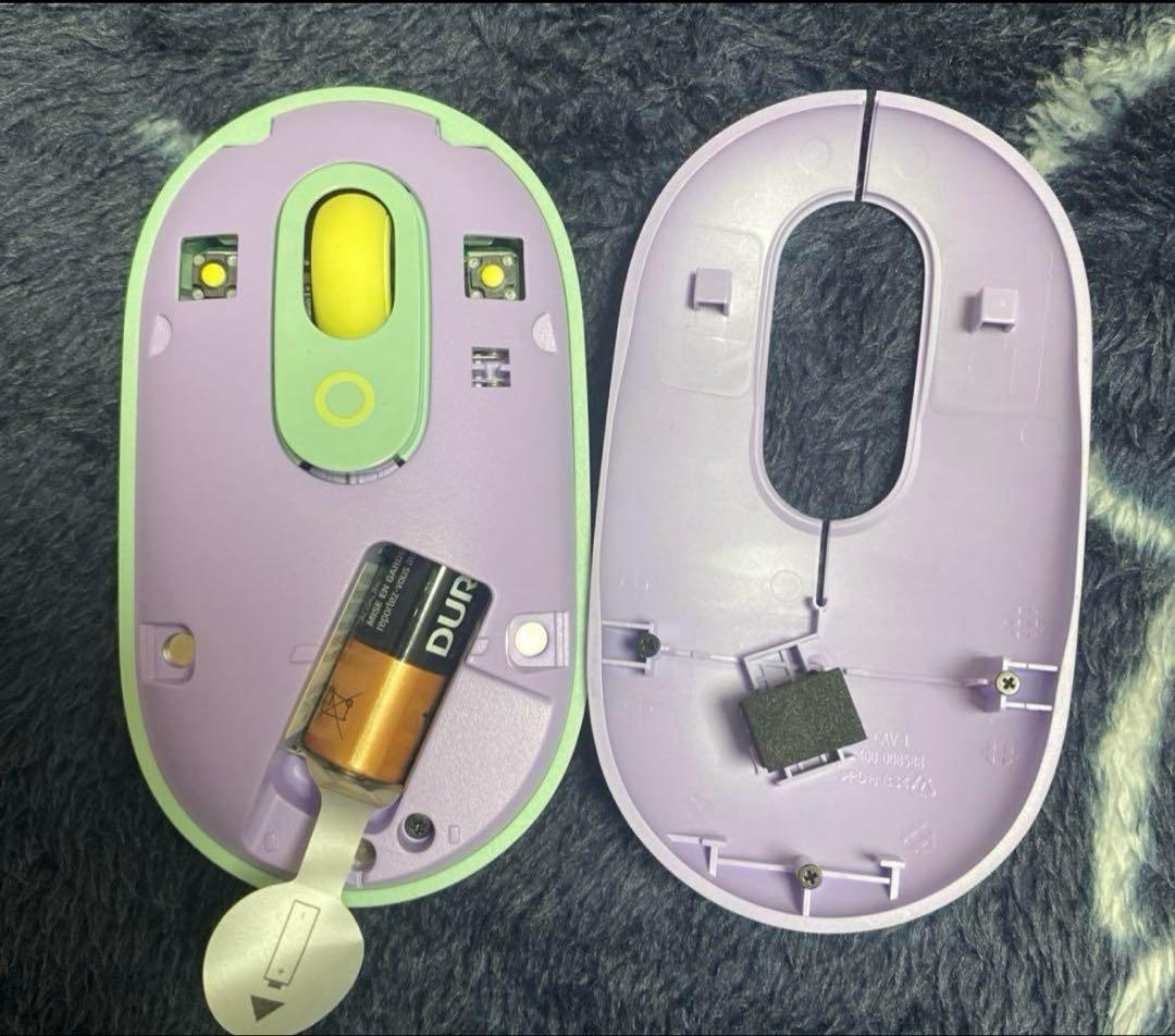 B新品未開封Logitechクロミ ワイヤレスマウス 海外限定デザイン3台接続可