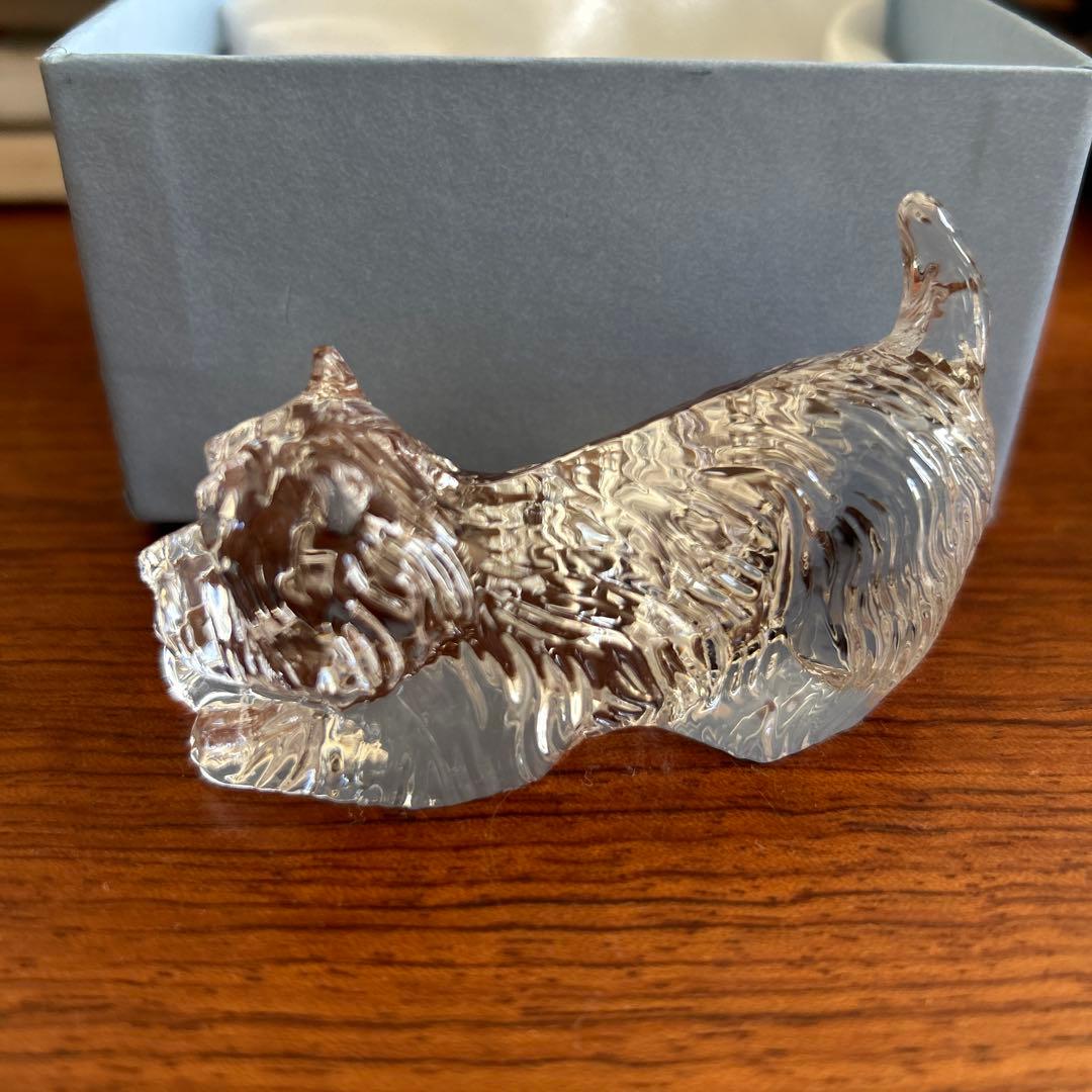  ウェッジウッド　犬の置物 ペーパーウェイト　ガラス細工　箱付き