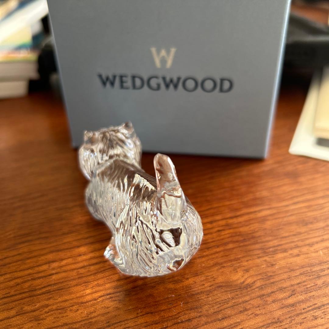  ウェッジウッド　犬の置物 ペーパーウェイト　ガラス細工　箱付き