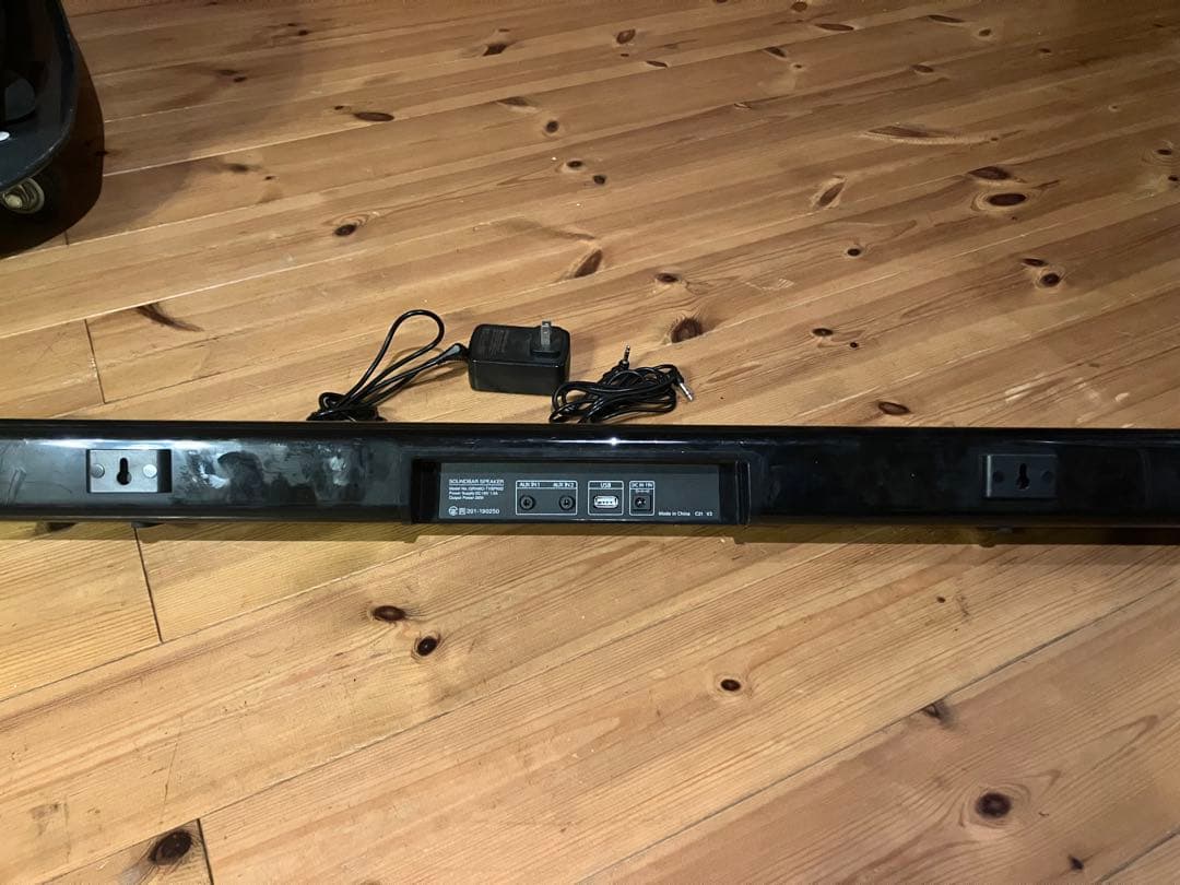 サウンドバー スピーカー AUX USB付き