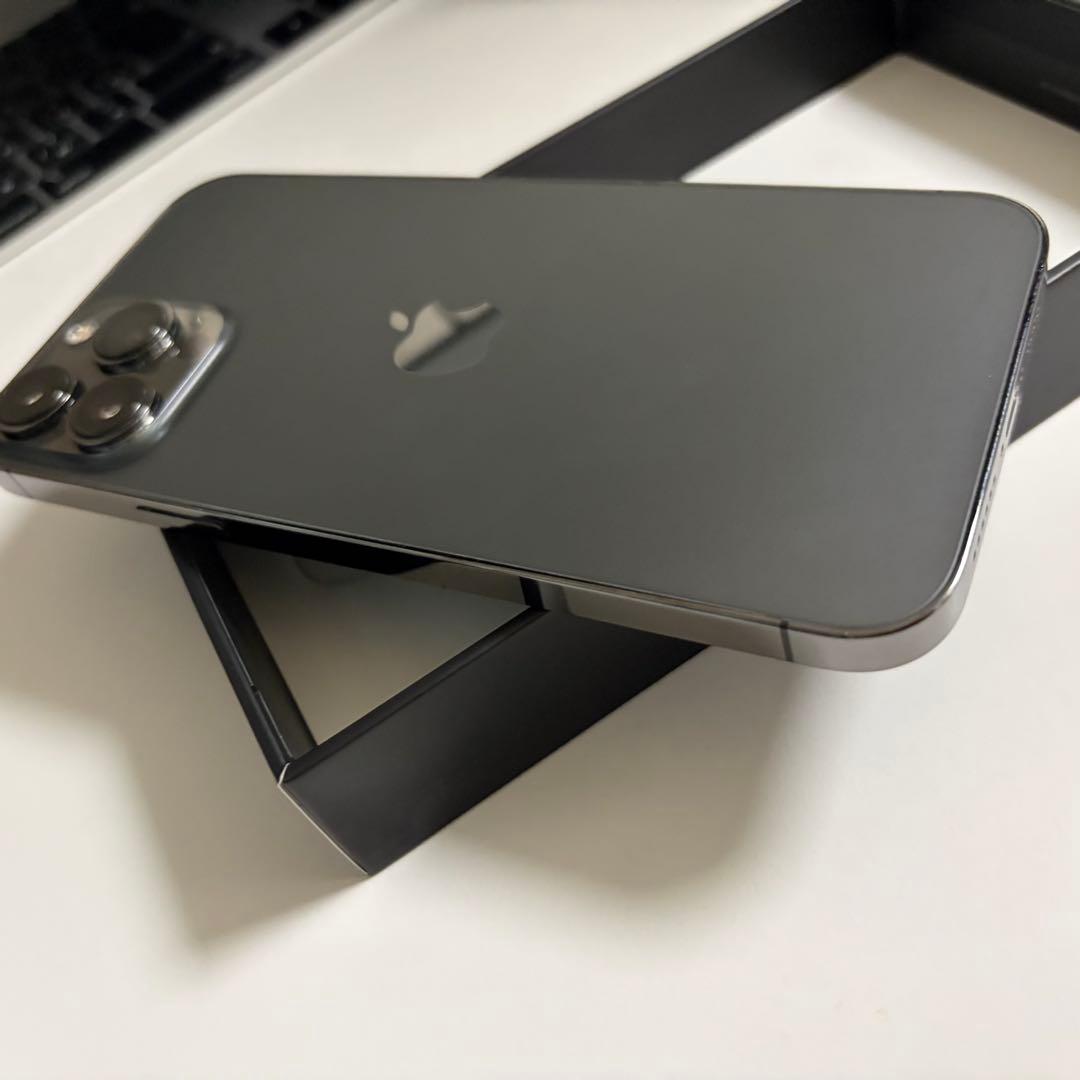 Apple iPhone 13 Promax グラファイト 本体　256gb