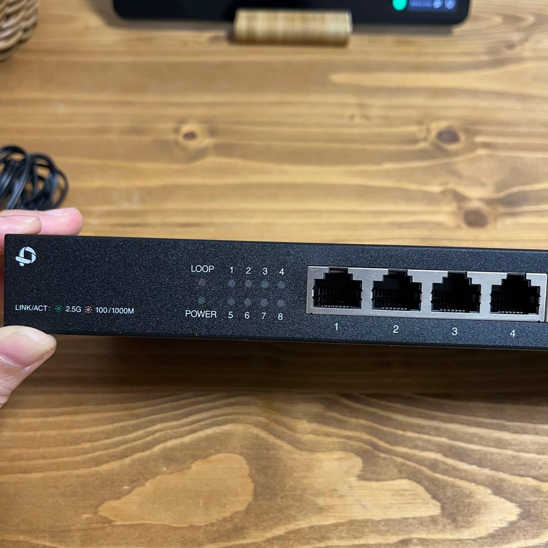 PLANEX FX2G-08EM スイッチングハブ ブラック ACアダ