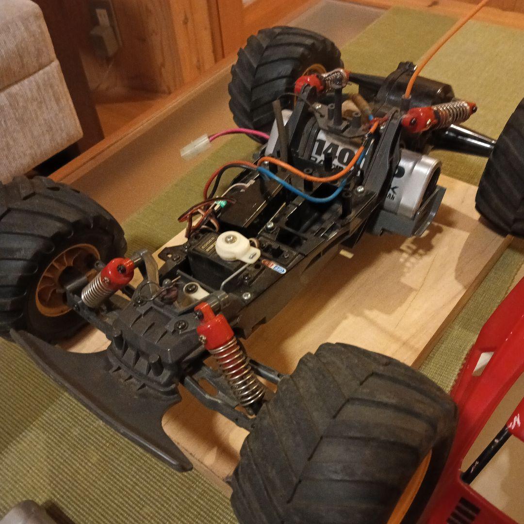 要修理！　オフロードRCカー 本体とプロポ、バッテリーセット