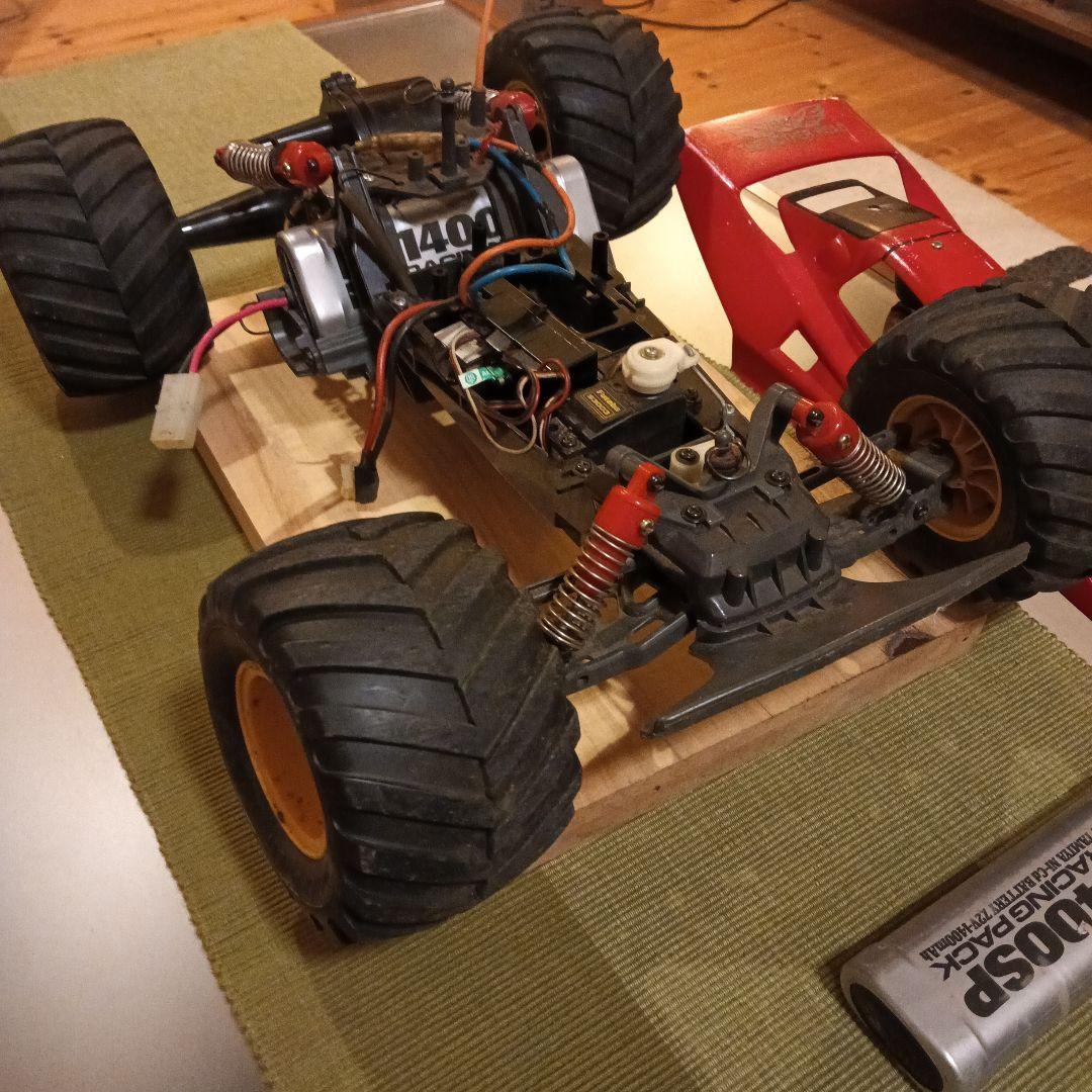 要修理！　オフロードRCカー 本体とプロポ、バッテリーセット
