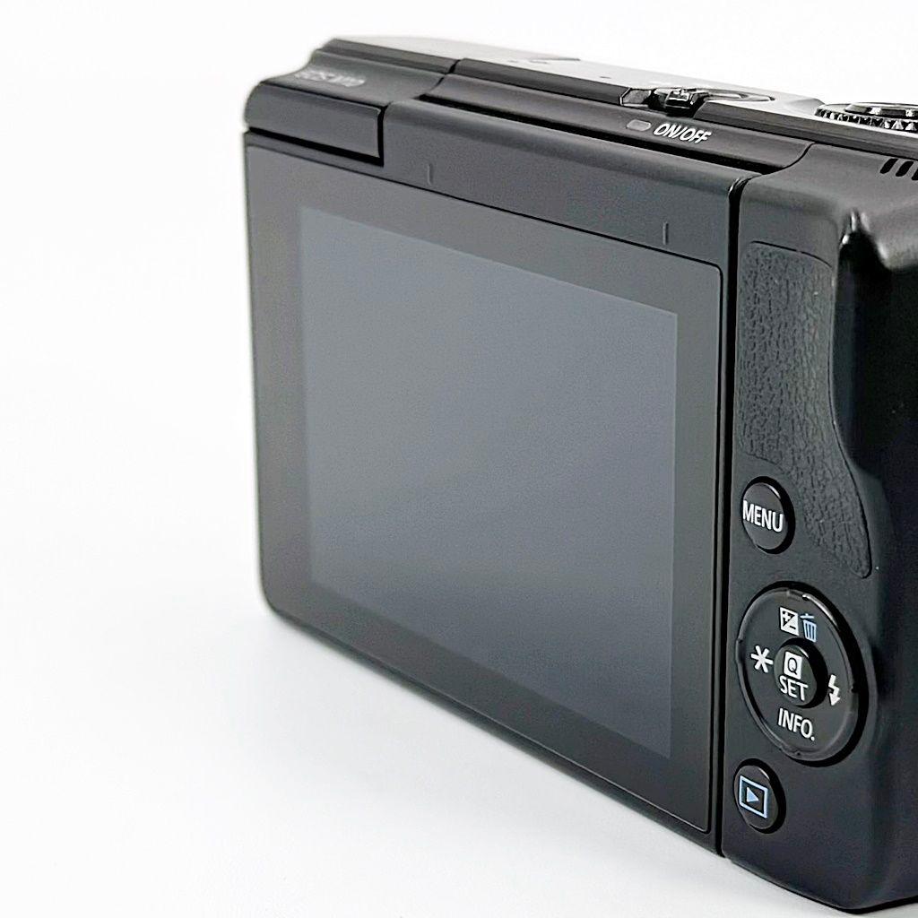 キヤノン EOS M10 ダブルズームキット ブラック ミラーレス カメラ 中古