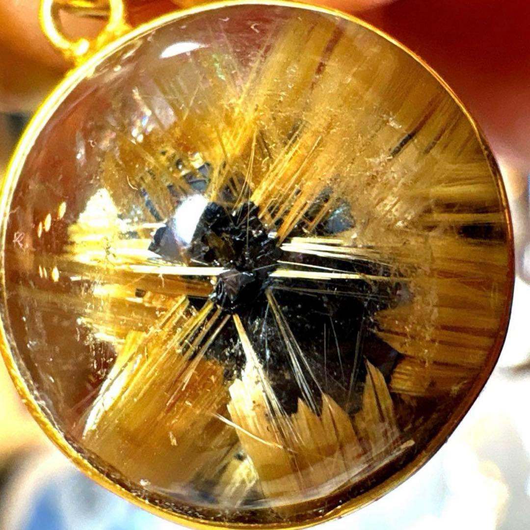 最強金運✴︎高品質　太陽放射タイチンルチルクォーツ　ペンダント　エネルギー満タン