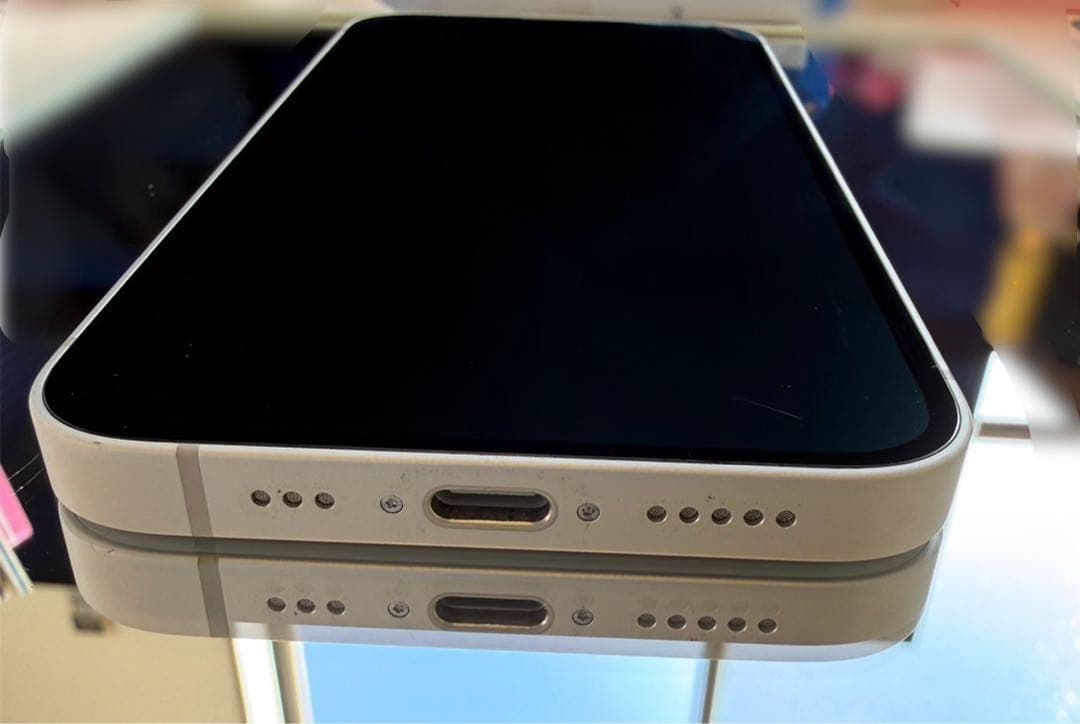 iPhone16e SIMフリー バッテリー最大容量 100% 充電回数 箱あり
