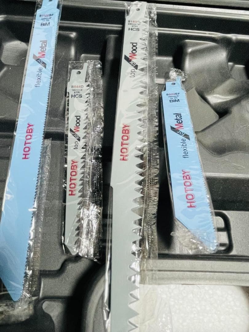 電動ノコギリ 充電式 レシプロソー 大容量バッテリー2個付き PSE認証済み m