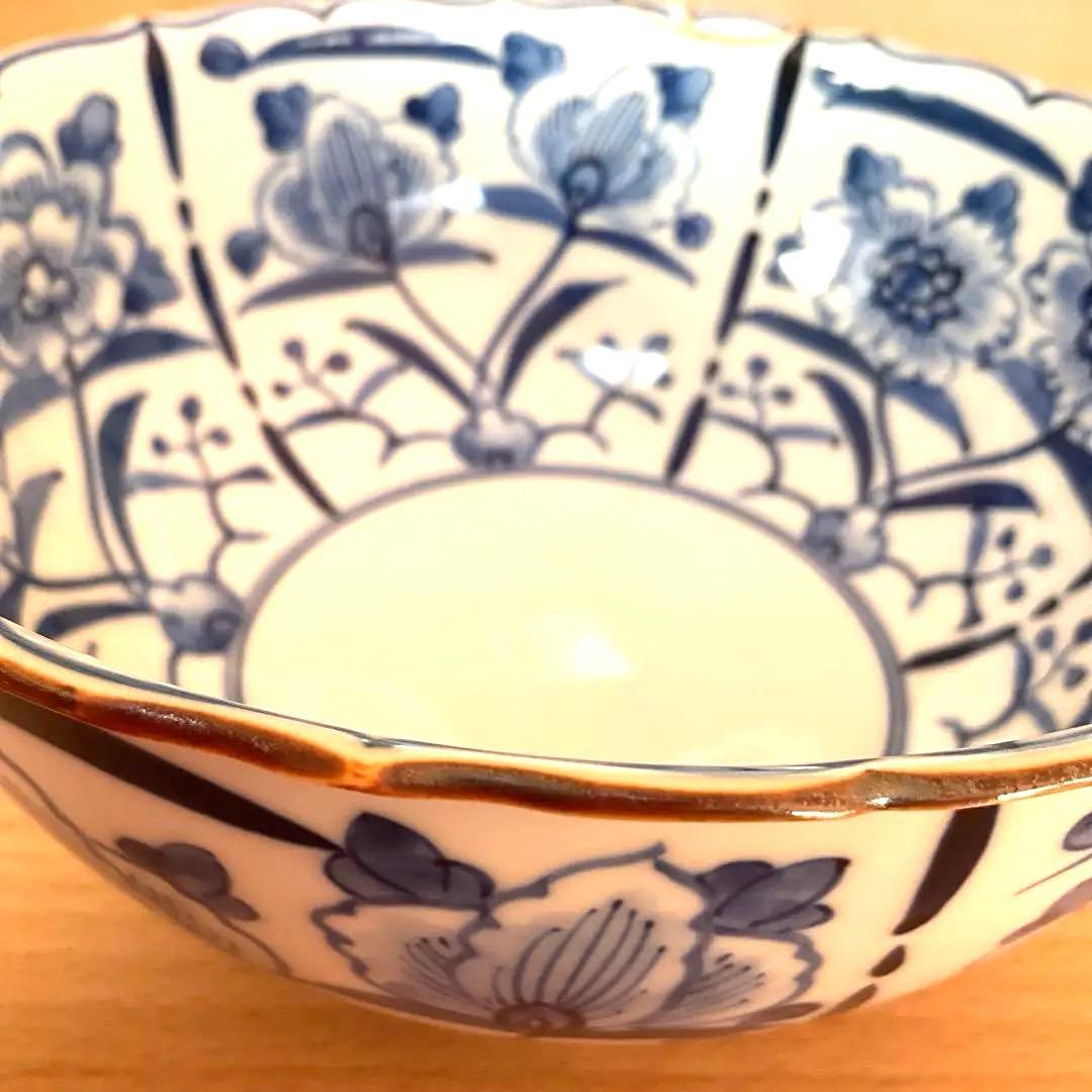 【金継ぎ】清水焼 竹峰窯　手描き染付輪花捻草花 深鉢
