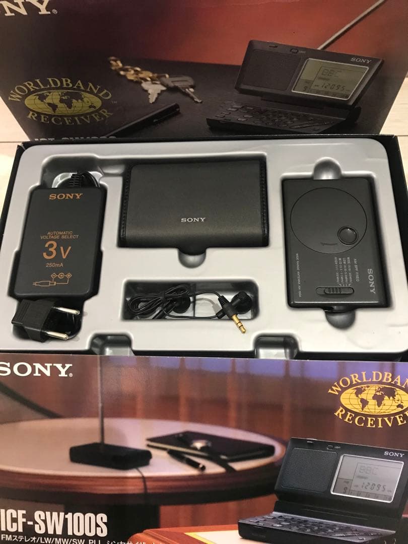 SONY ICF-SW100S 動作品　ラジオ　ソニー　希少品
