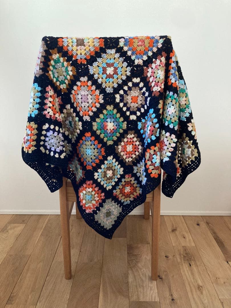 かぎ針編み　グラニースクエア　モチーフ編み　ブランケット　マルチカバー