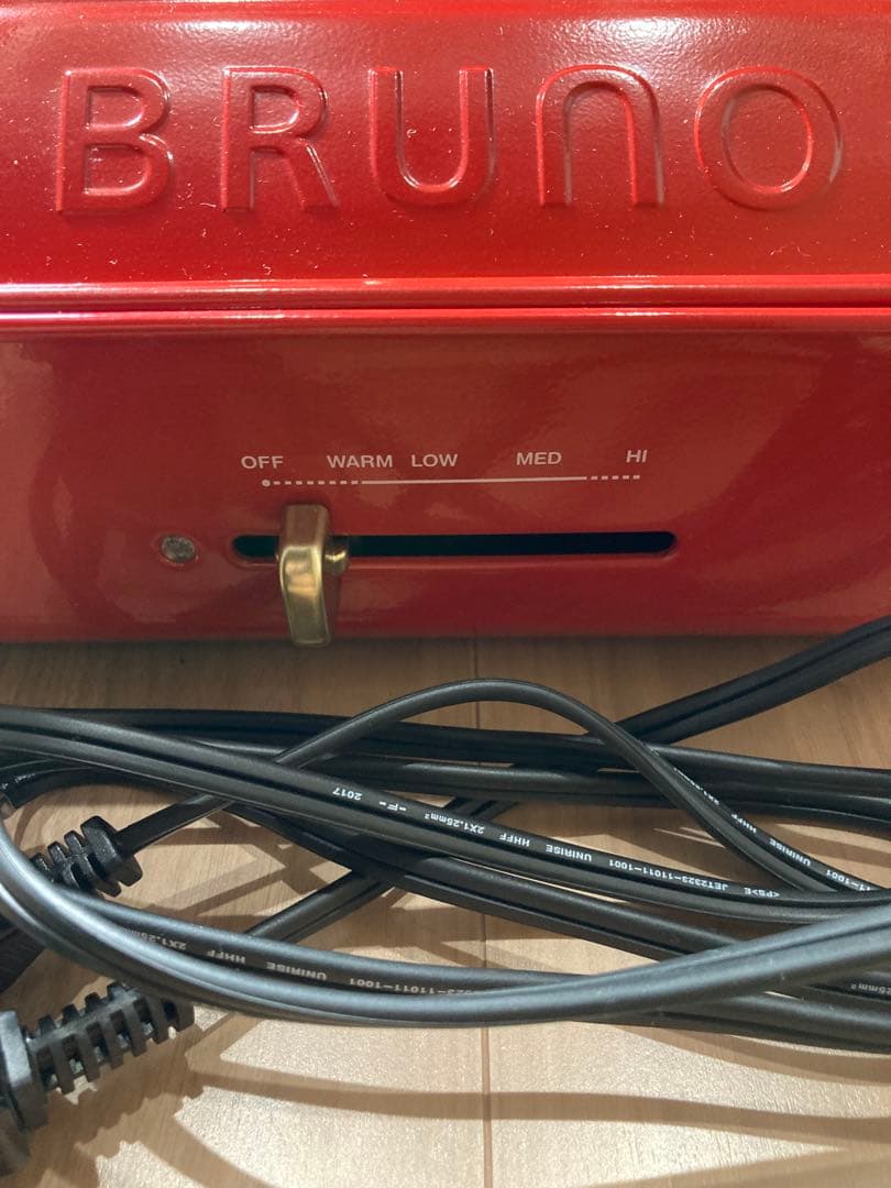 【美品】BRUNOコンパクトホットプレート　付属プレート多数有り（鍋、たこ焼き）