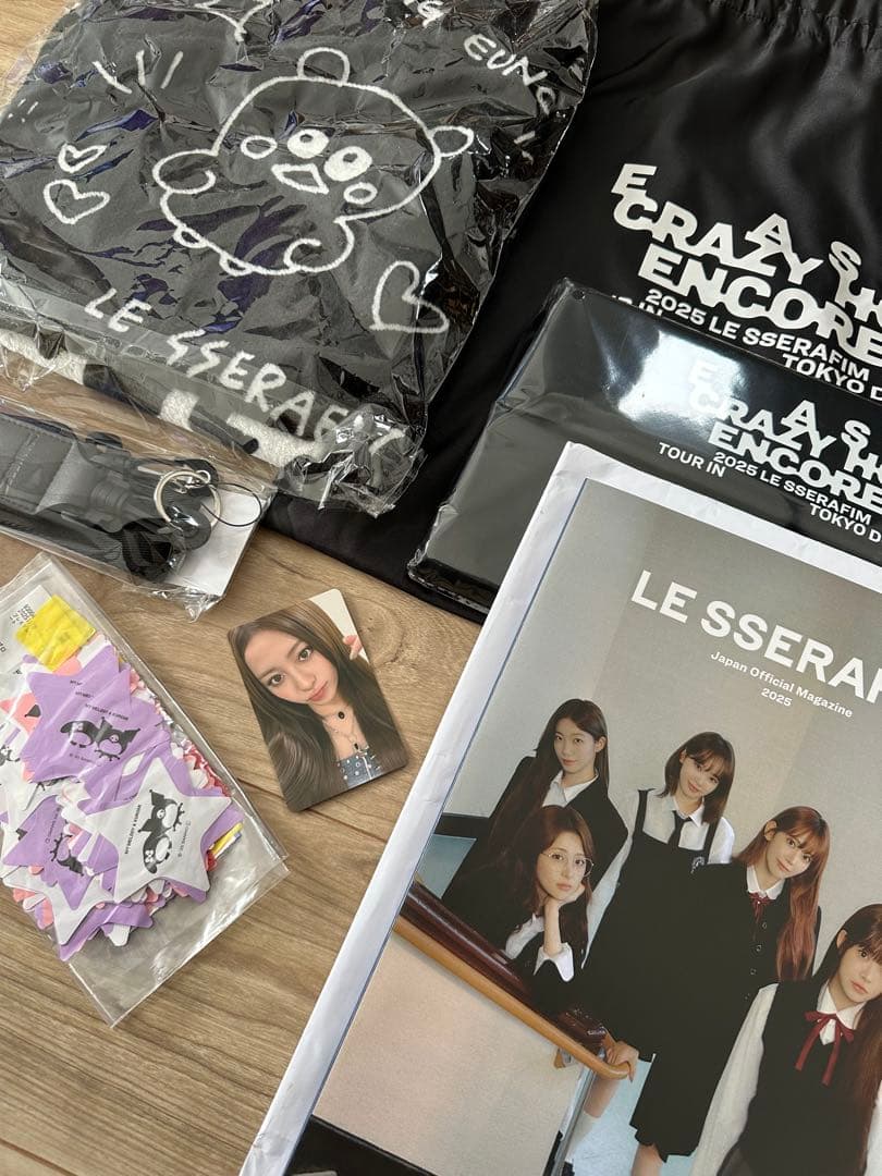 LE SSERAFIM 東京ドーム プレミアムシート特典 VIP特典　おまけつき