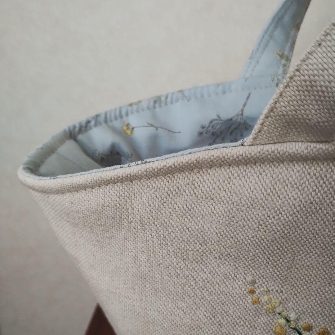 ハンドメイド 刺繍 ミモザのバック
