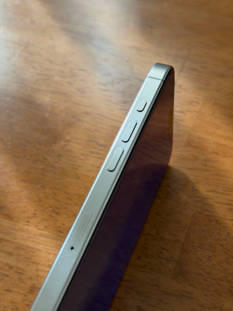 【美品】iPhone 15 Pro Max 256GB ｜SIMフリー